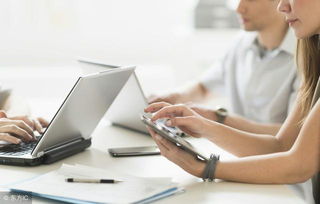 电子商务发展的宏观环境 机遇与挑战并存